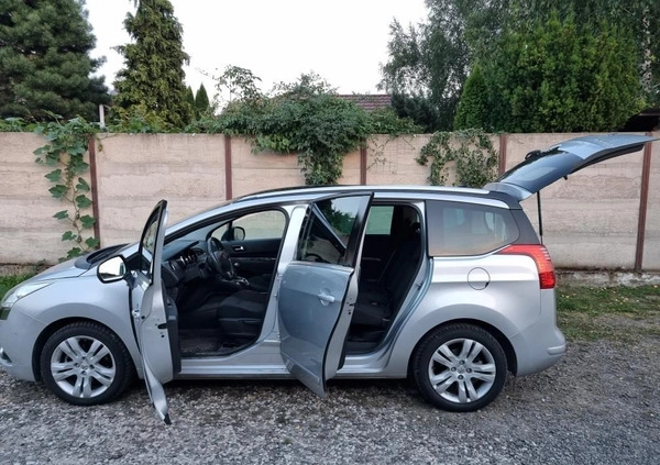 Peugeot 5008 cena 22000 przebieg: 279600, rok produkcji 2011 z Kutno małe 436